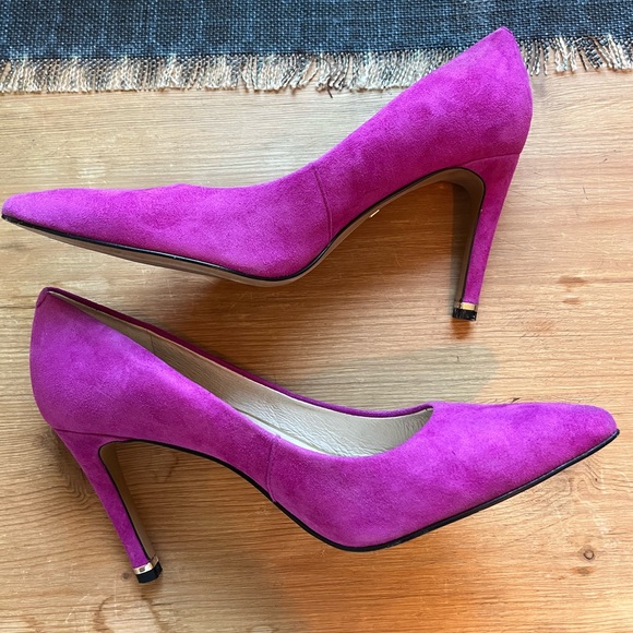 Kenneth Cole Riley 85 pump magenta